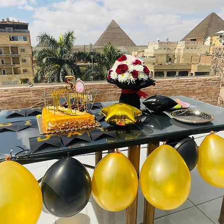Pyramids Express View Hotel Kafret el-Gabal Esterno foto